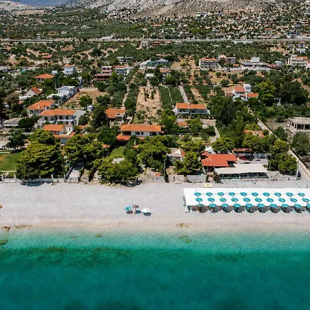 Seaside Almyra With Pool Agioi Theodoroi Διαμέρισμα